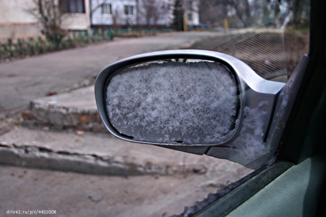 Зеркало заднего вида дэу нексия n100. e9886c2s 960. Зеркало заднего вида дэу нексия n100 фото. Зеркало заднего вида дэу нексия n100-e9886c2s 960. картинка Зеркало заднего вида дэу нексия n100. картинка e9886c2s 960. 2 года тому назад я устанавливал электроприводы зеркал, но с тех пор приводы разболтались, да и я зажрался))Поэтому решил вернуться к этой теме вновь, но с учётом предыдущего опыта и на более высоком уровне. Цель- "Асферические зеркала с подогревом, повторителями сигнала поворотов и электроприводом"- таких я тут ещё особо и не видел)Дело в том, что электроприводы и повторители поворотов считаются несочетаемыми (места мало). По ходу дела разберёмся, чё там не сочеталось)))Итак, необходимые компоненты:1) Зеркала с повторителями поворотов.Были куплены в магазине у Blackview02 и получены ранее