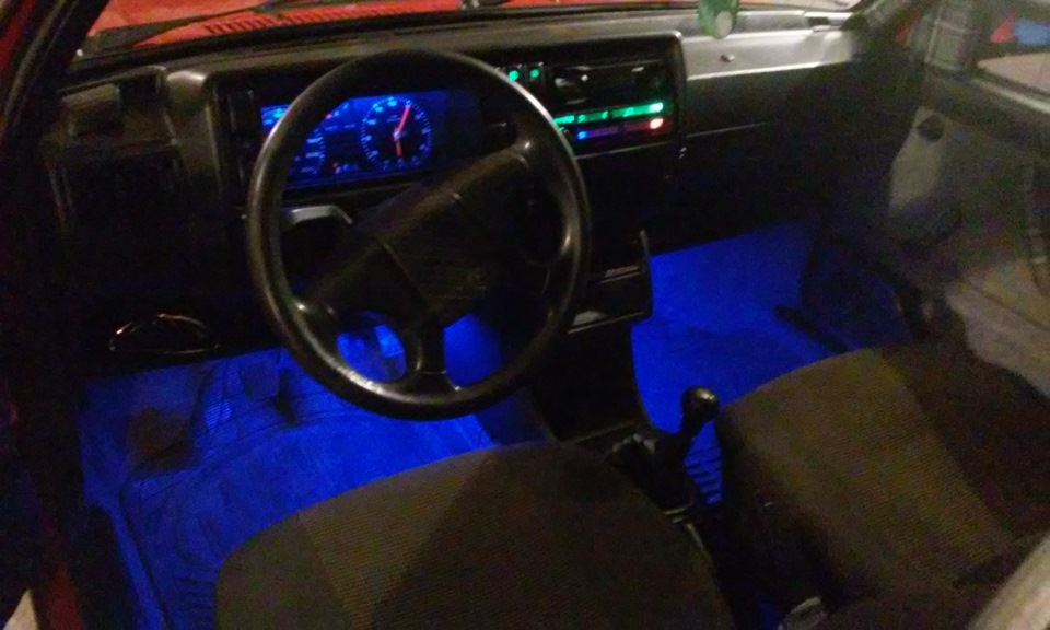 Подсветка! — Volkswagen Golf Mk2, 1,6 л, 1988 года | стайлинг | DRIVE2