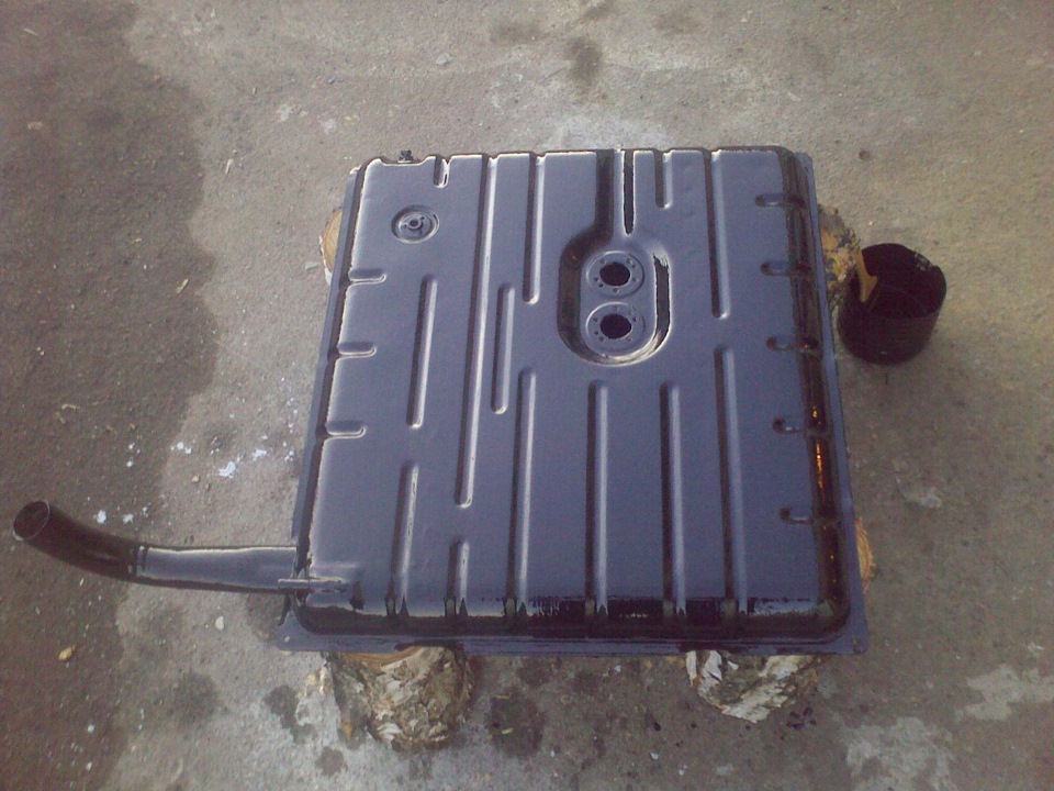 Топливный бак газ 3110 70 литров. Топливный бак газ 31105 крайслер. Бак топливный 3110 55л. Топливный бак газ 3102. Бак топливный 3110 70л.