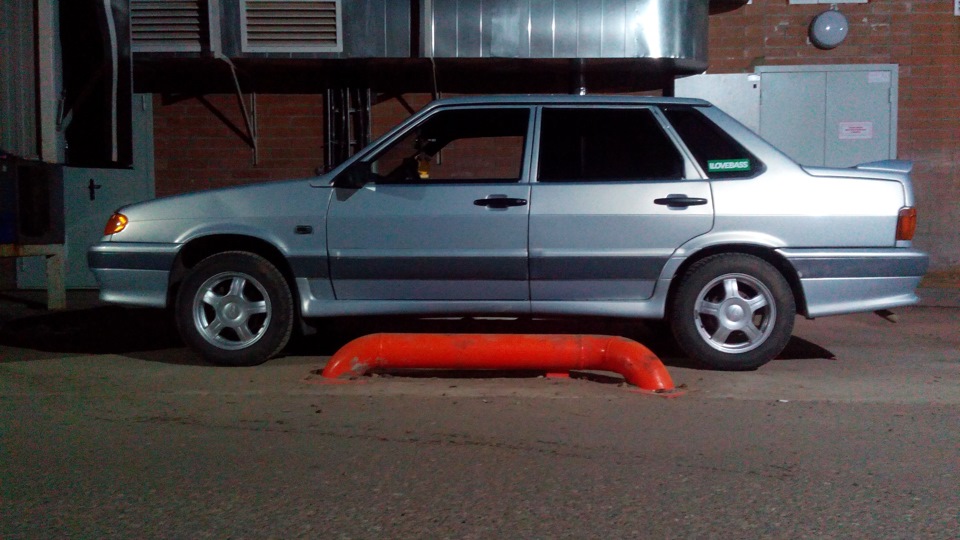 Lada 2115 в птс желтая)