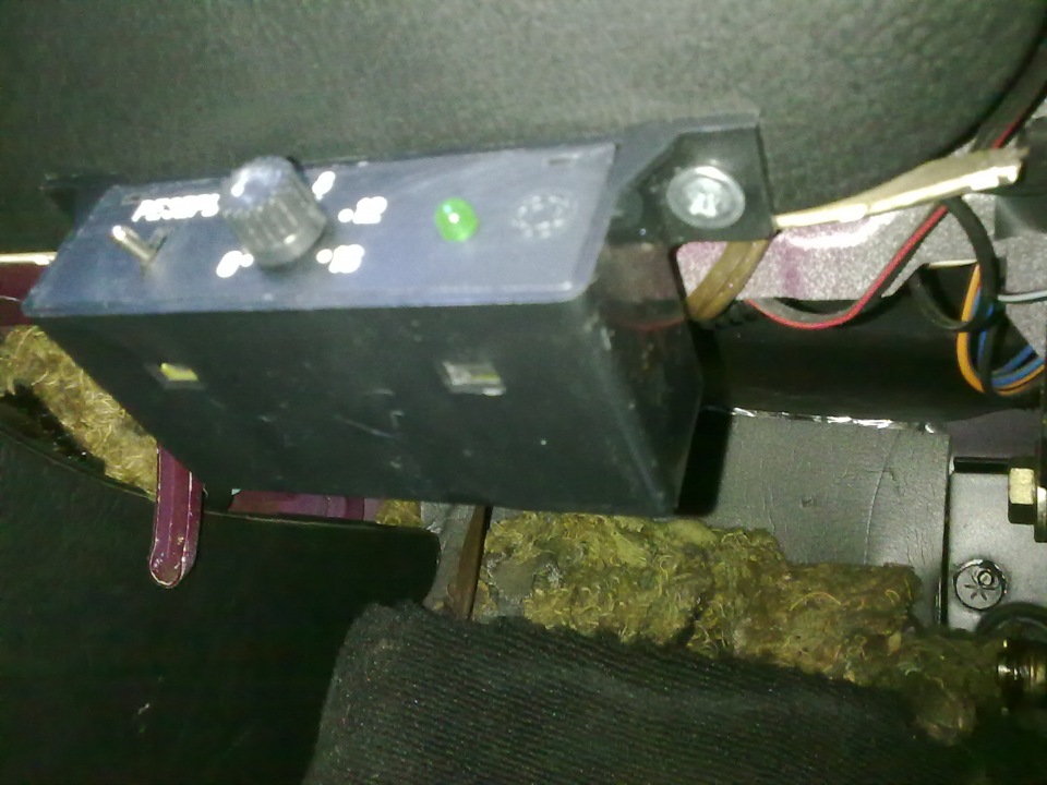 Сидение UNP и электронное зажигание — Lada 2105, 1,6 л, 2002 года ...