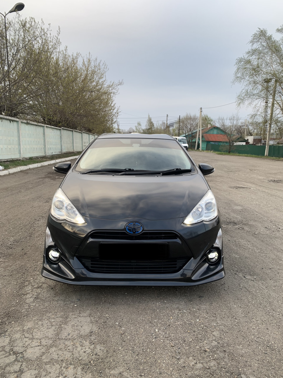 Продажа — Toyota Aqua, 1,5 л., 2015 года | продажа машины | DRIVE2
