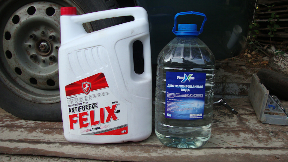 Замена Антифриза Felix G12+ — Lada Приора хэтчбек, 1,6 л, 2010 года ...