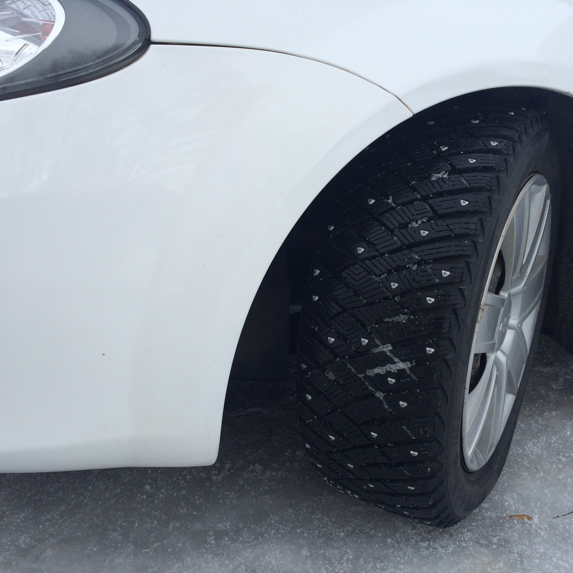 026. Goodyear ultragrip ice arctic 195/55 R15 — Chevrolet Lacetti 5D, 1 ...