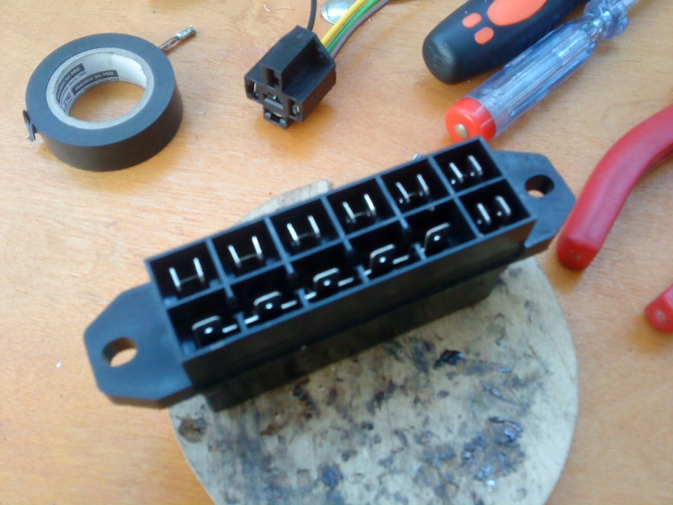 ДХО и дополнительный блок предохранителей — Lada Калина хэтчбек, 1,6 л ...