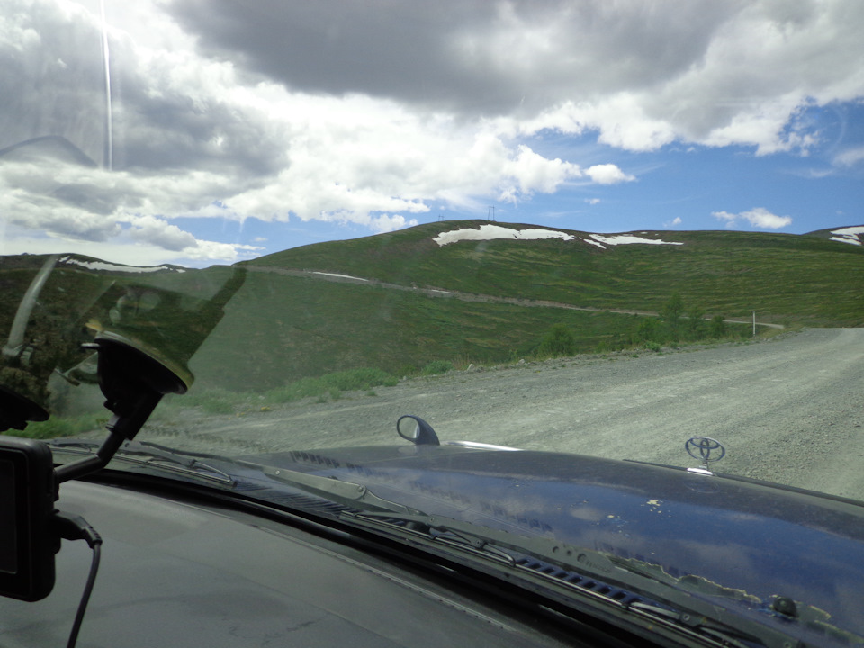 Фото в бортжурнале Toyota Hilux Surf (2G)