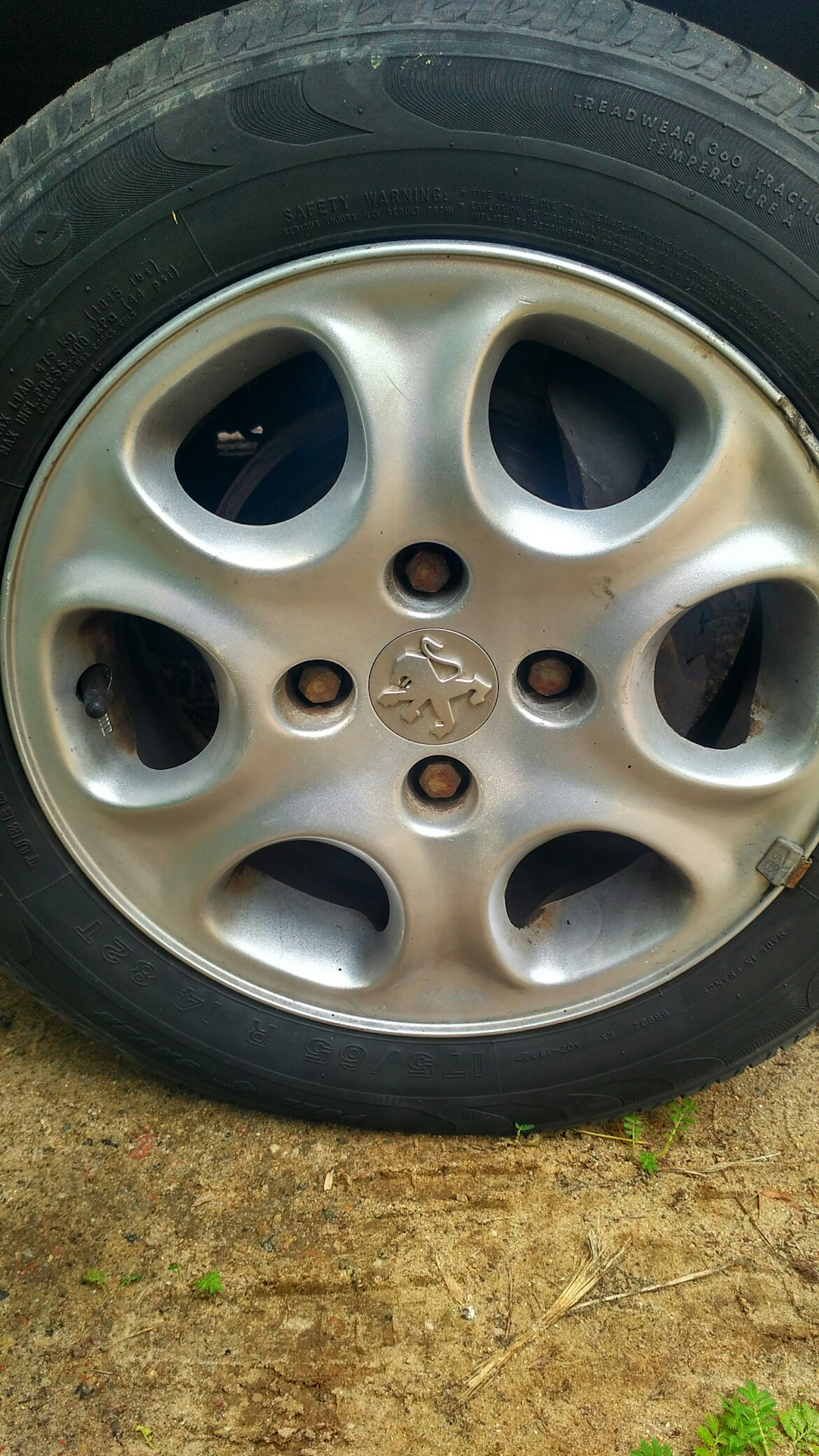 пежо 5,5*14 4*108. оригинальные литые диски пежо 206. диски peugeot rc 306.