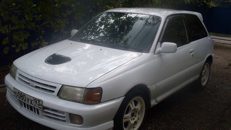 Тойота старлет р80. Фаркоп toyota starlet ep82. Киров продаю тойота старлет. Тойота starlet 80. Toyota starlet 82.