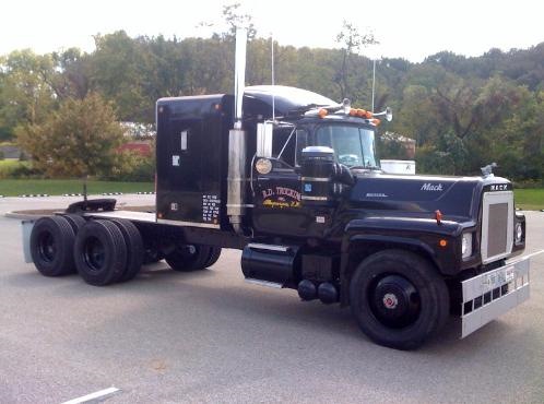 Mack r700 Rubber Duck