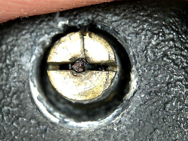 1й до прочистки (по центру засор) — Lada Калина Универсал (2G)