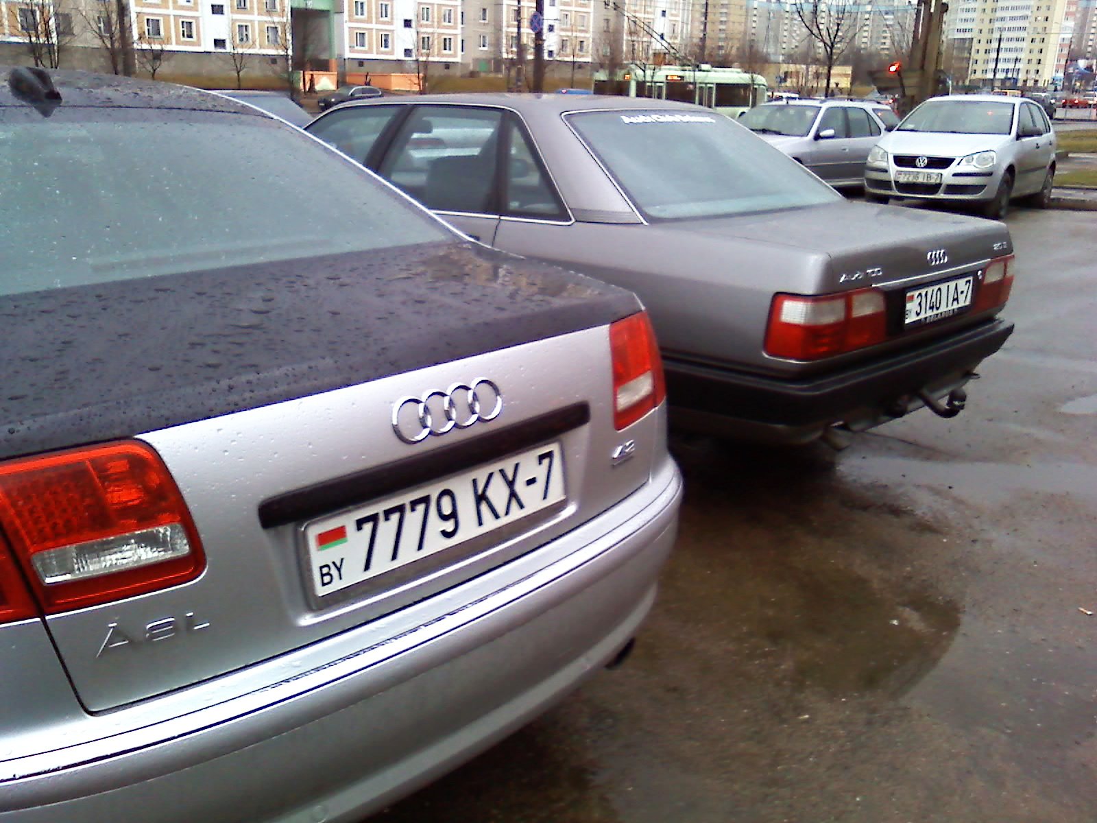 Сотка вне конкуренции … (фото с другими авто) — Audi 100 (C3), 2 л, 1988  года | тюнинг | DRIVE2