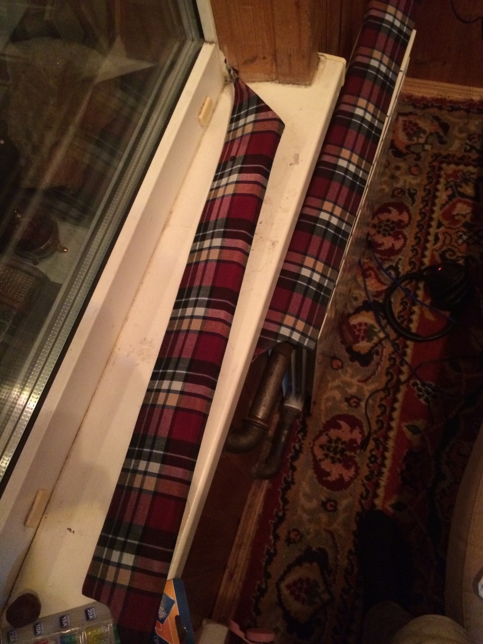 Первая попытка перетянуть потолок в клетку) — Lada 21103, 1,5 л, 2002 ...