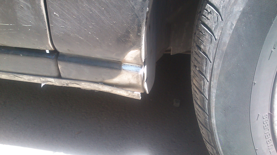 Чем обработать пороги? — Ford Mondeo III, 2 л, 2001 года | кузовной ...