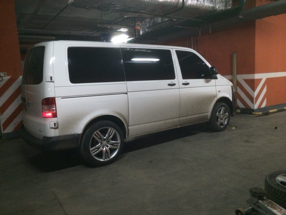 Фото в бортжурнале Volkswagen Transporter T5