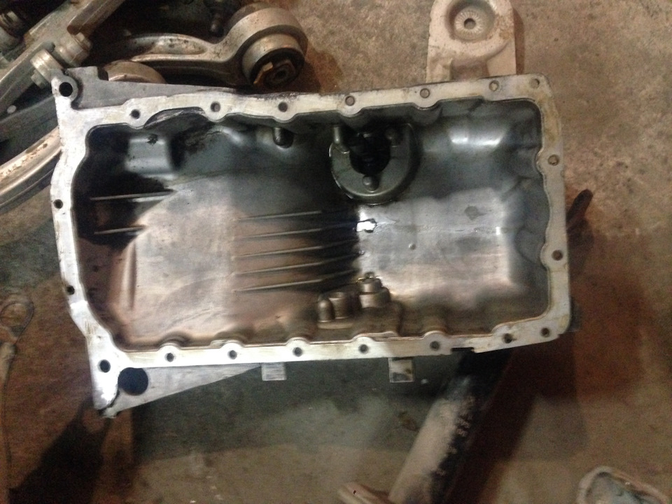 Чистка маслоприемника — Audi A4 (B6), 1,8 л, 2003 года | своими руками ...