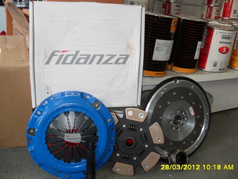 F1 STAGE 3 CLUTCH KIT + FIDANZA FLYWHEEL — Honda Accord (6G), 2 л, 1999