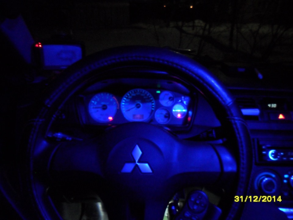 Подсветил приборку — LANCER — Mitsubishi Lancer IX, 1,5 л, 2007 года ...