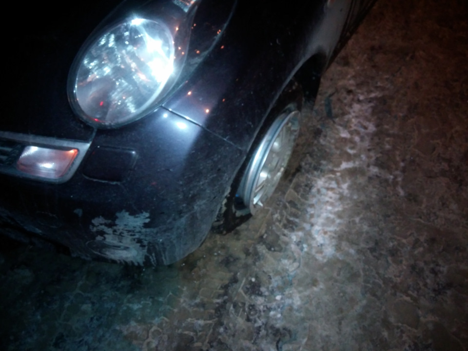 Прокол колеса — Nissan Micra (K12C), 1,2 л, 2010 года | шины | DRIVE2