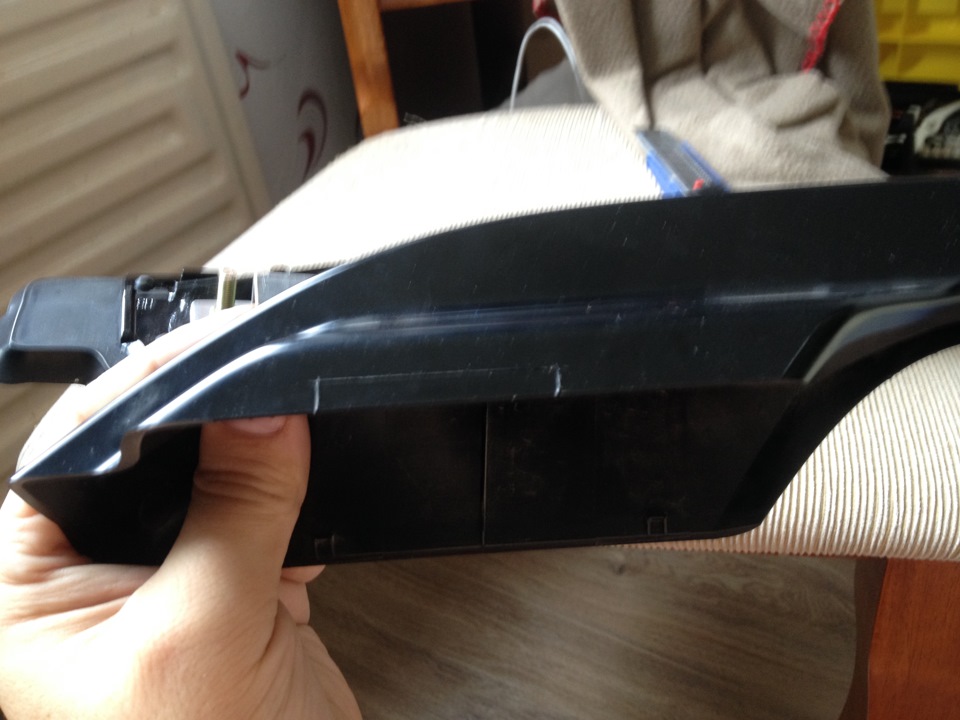 e9ef46cs 960 антенна тойота рав 4 в крышу