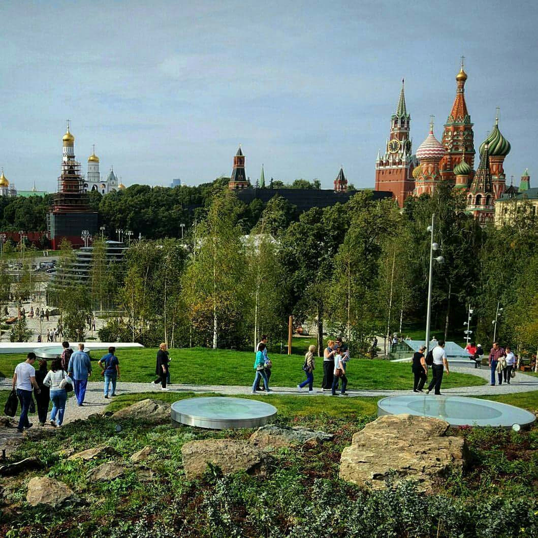 зарядье парк в москве реальные