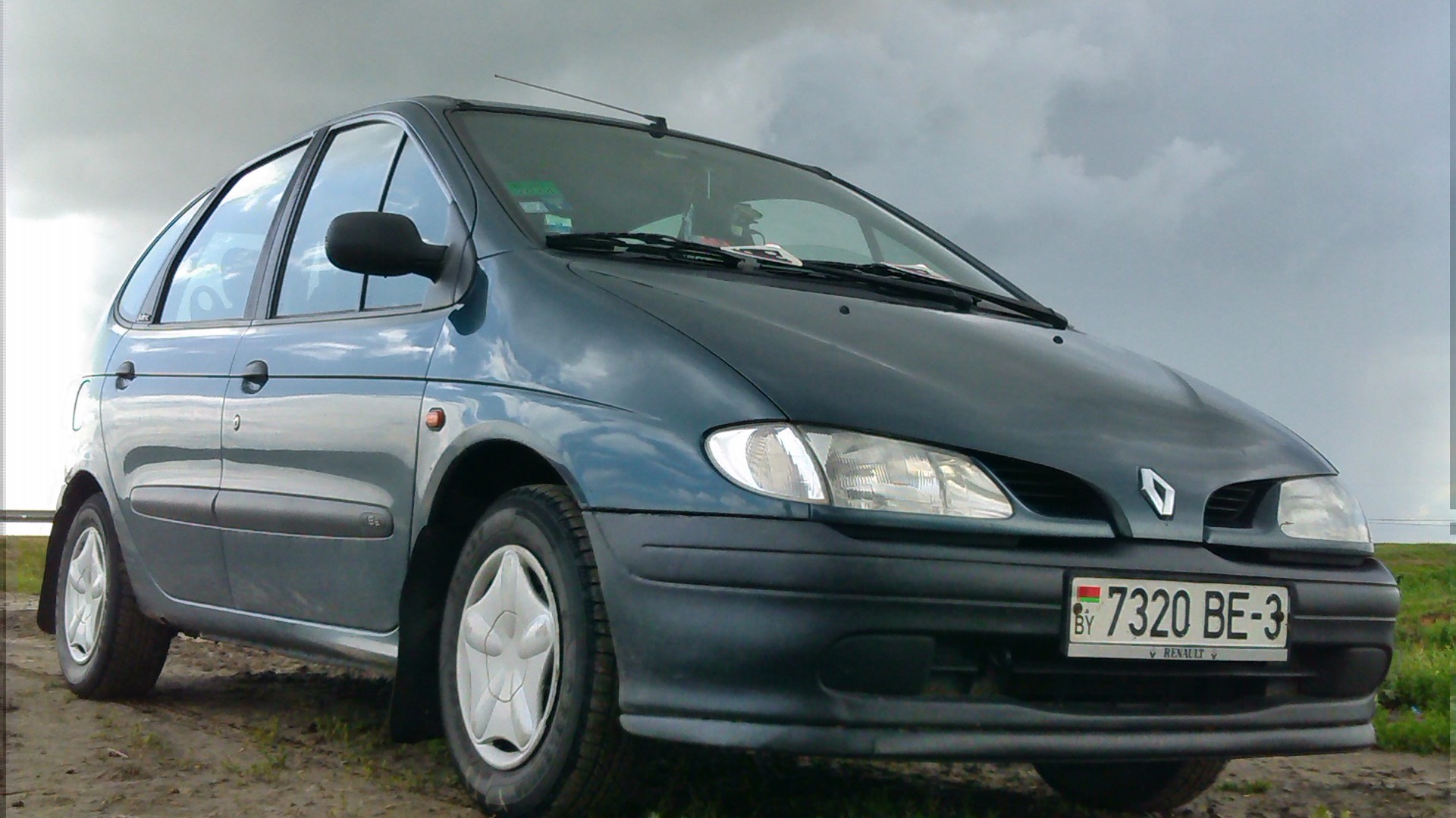 Renault Megane Scenic 1.6 бензиновый 1998 | 1.6е на DRIVE2