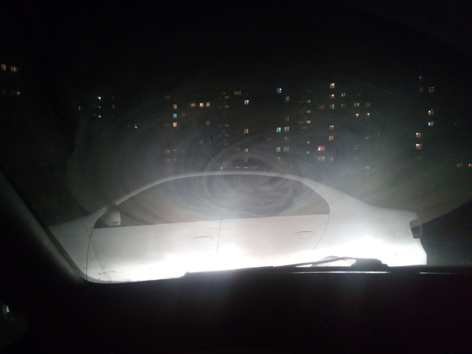 Запотело стекло — Volkswagen Sharan (1G), 1,9 л., 2001 года ...