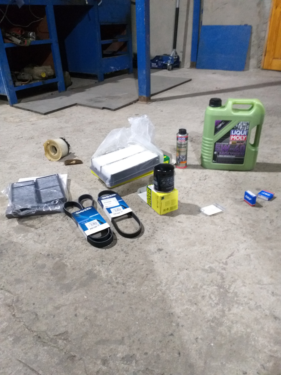 Замена масла + ремни и подшипник натяжного ролика. — Mazda 3 (1G) BK, 2 ...