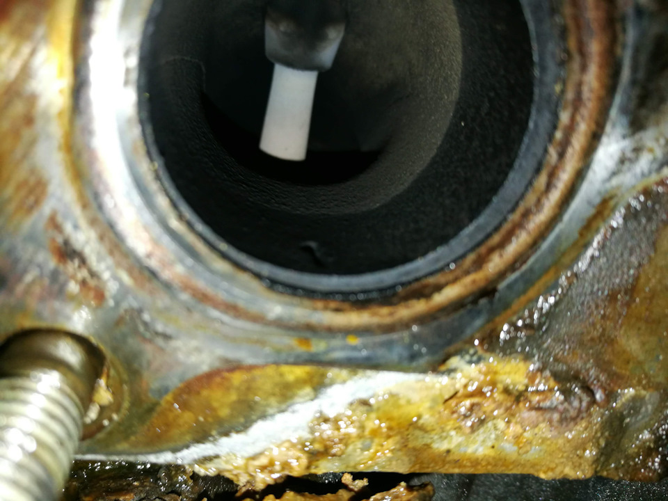 eAAAAgNCBOA 960 Как открутить шпильки на выпускном коллекторе