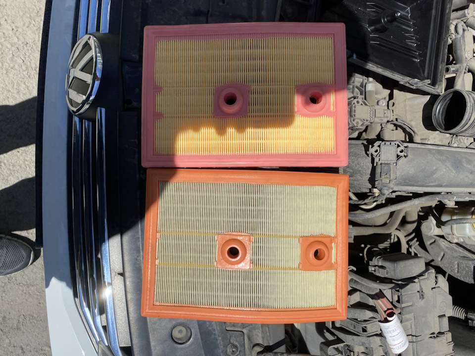 Замена воздушного фильтра — Volkswagen Polo Sedan, 1,4 л, 2018 года ...