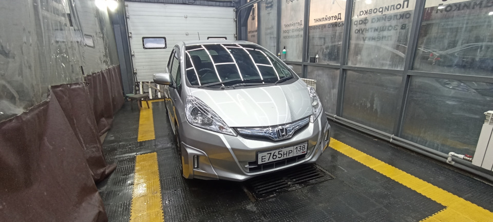 Косметичка — Honda Fit (2G), 1,5 л, 2010 года | мойка | DRIVE2