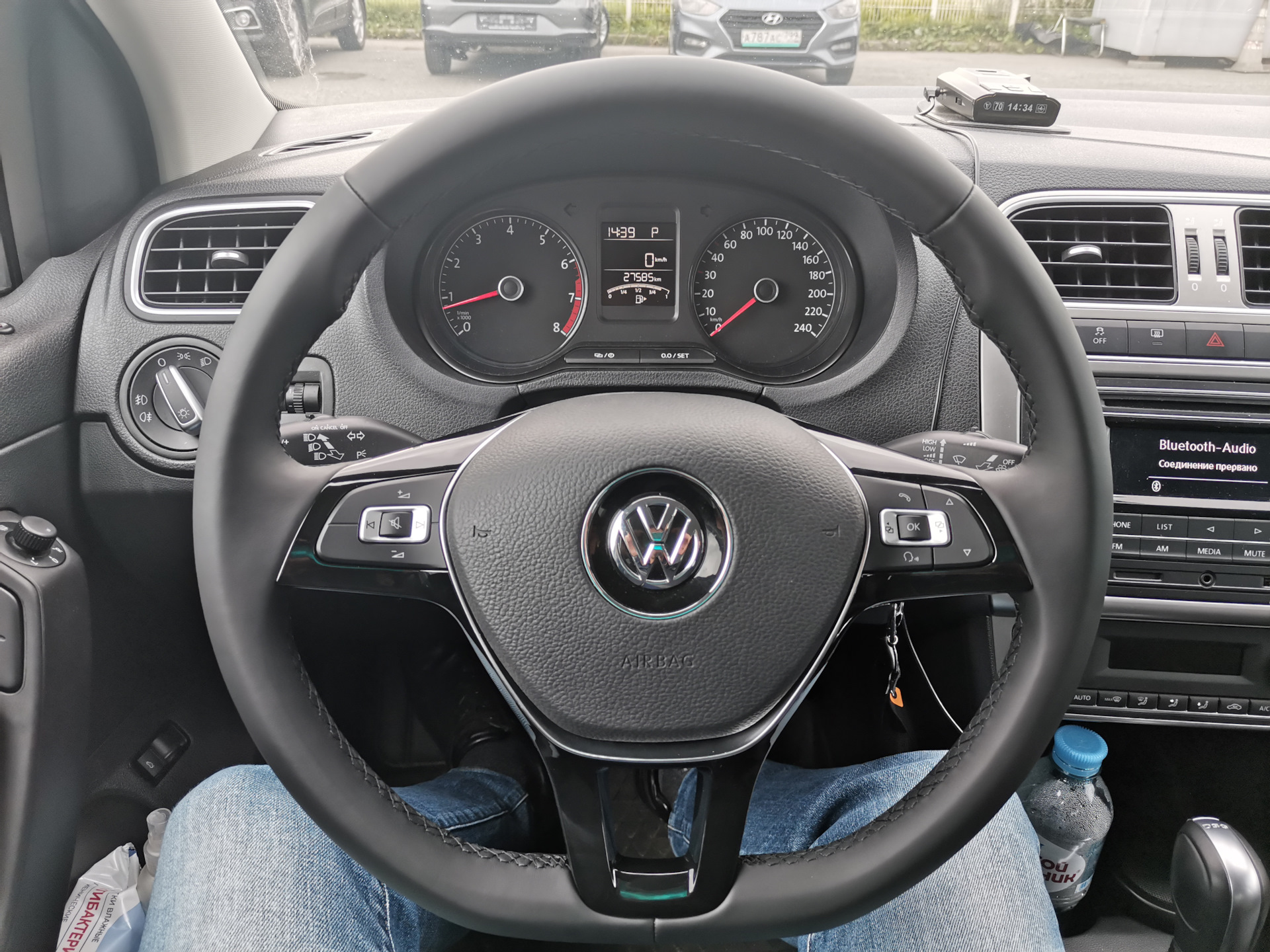 VW Polo sedan 2014 руль