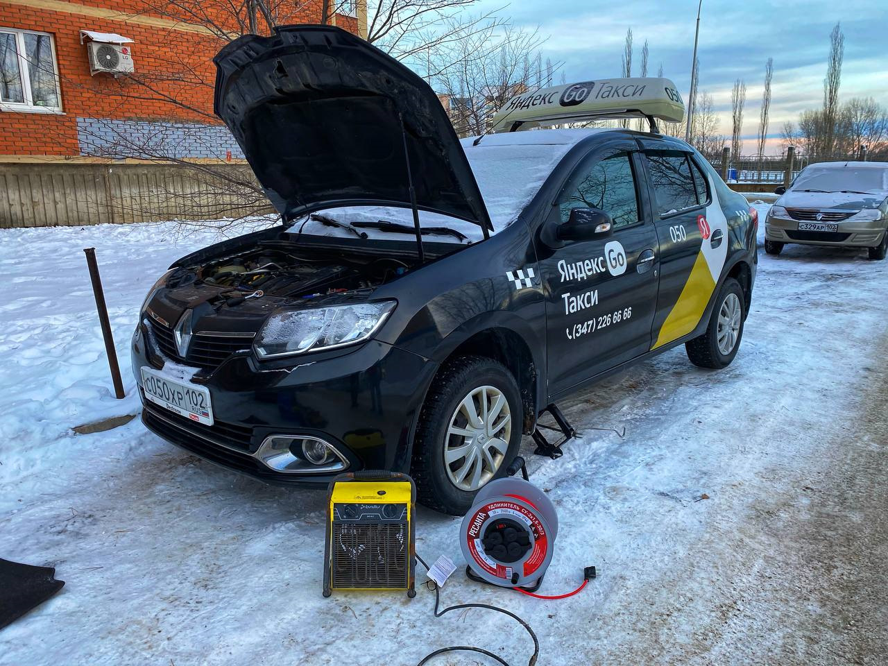 🥶Зимний Остросюжетный Триллер-Комедия -35°C 🥶) — Renault Logan (2G), 1,6  л, 2016 года | просто так | DRIVE2