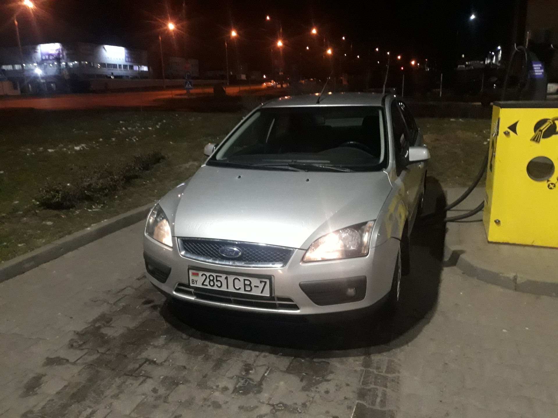 Зарядил патрон — Ford Focus Sedan II, 1,6 л, 2006 года | расходники ...