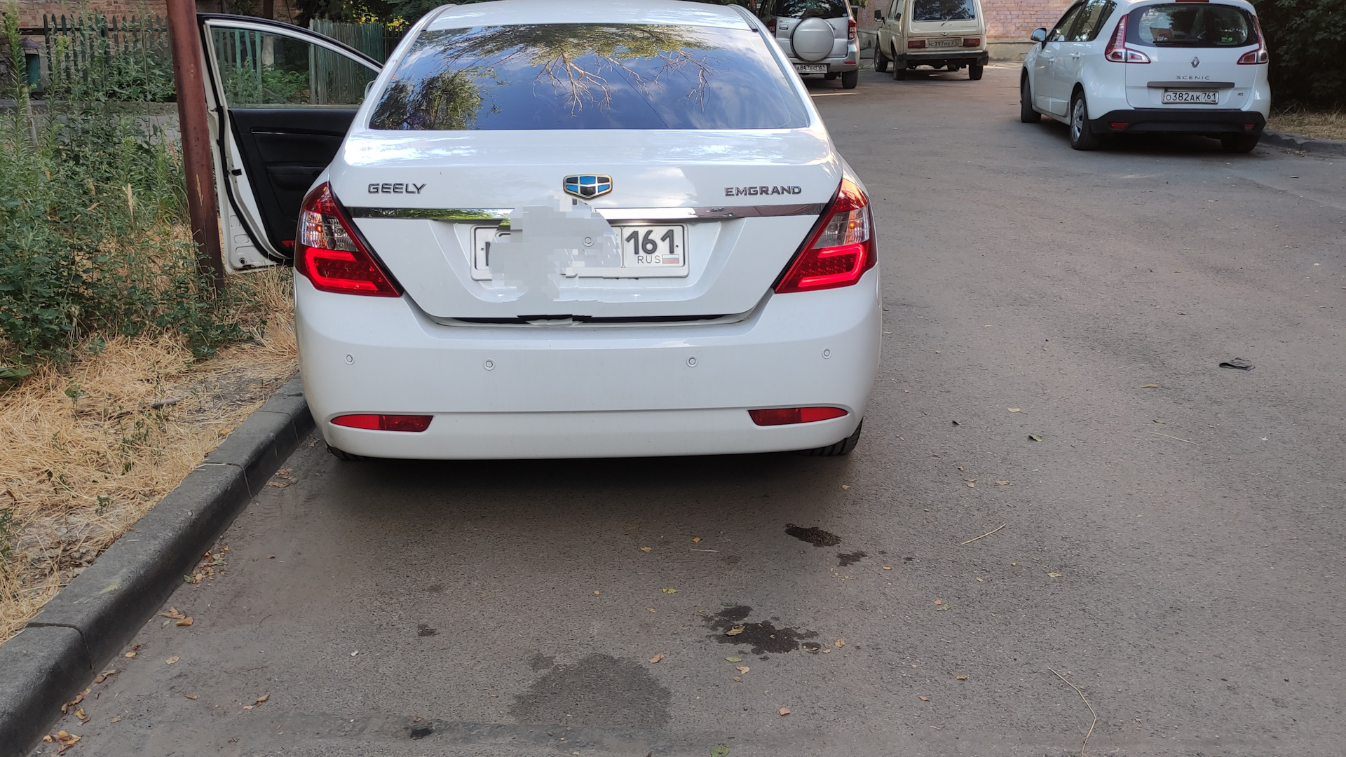 geely emgrand ec7 2012