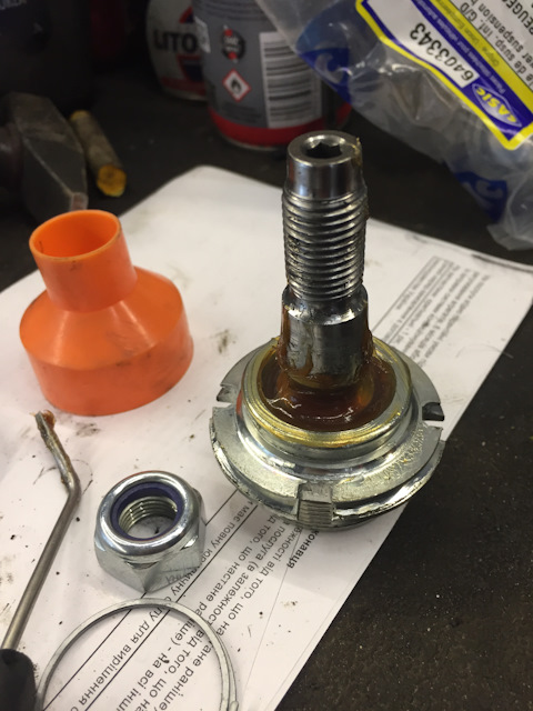 6403343 Опора шаровая. Передний нижний. Левая / Правая сторона SASIC ...