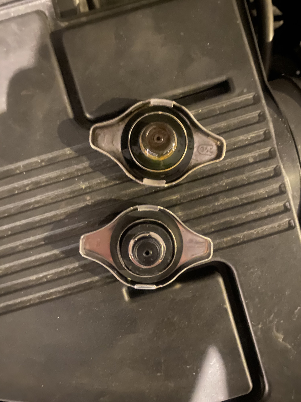 крышка радиатора — Suzuki SX4 Sedan, 1,6 л, 2008 года | поломка | DRIVE2