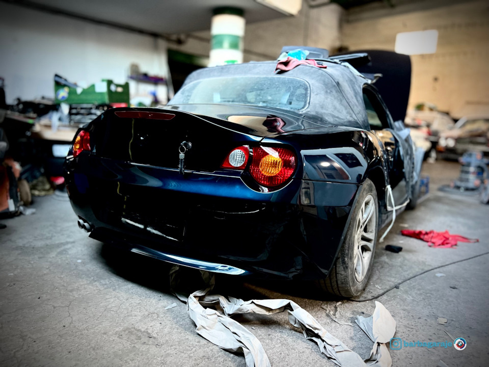 Photo from the logbook BMW Z4 (E85)