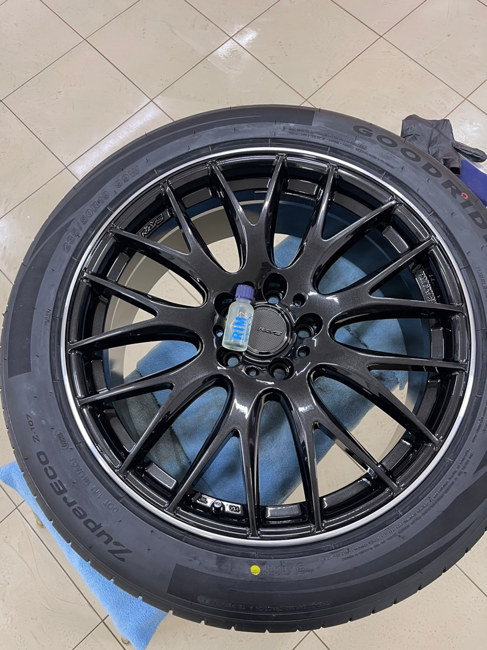 Диски japan racing r19. Диски 235 50 19. 235/50r18 amg. Диски 235 50 19. Диски 235 50 19.