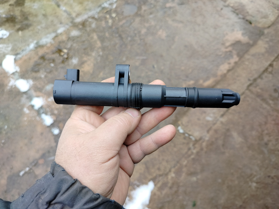 И даже уплотнитель со стороны выглядит не плохо… — Renault Duster (1G)