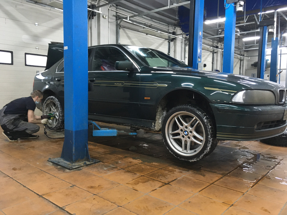 ///M Parallelspeiche долой. — BMW 5 series (E39)