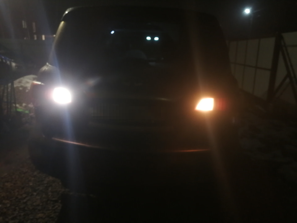 Сравнение диод и лампа — Infiniti QX56 (2G)