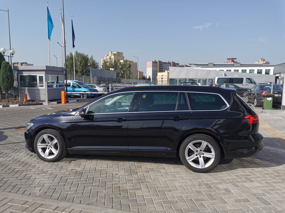 Фото в бортжурнале Volkswagen Passat Variant (B8)