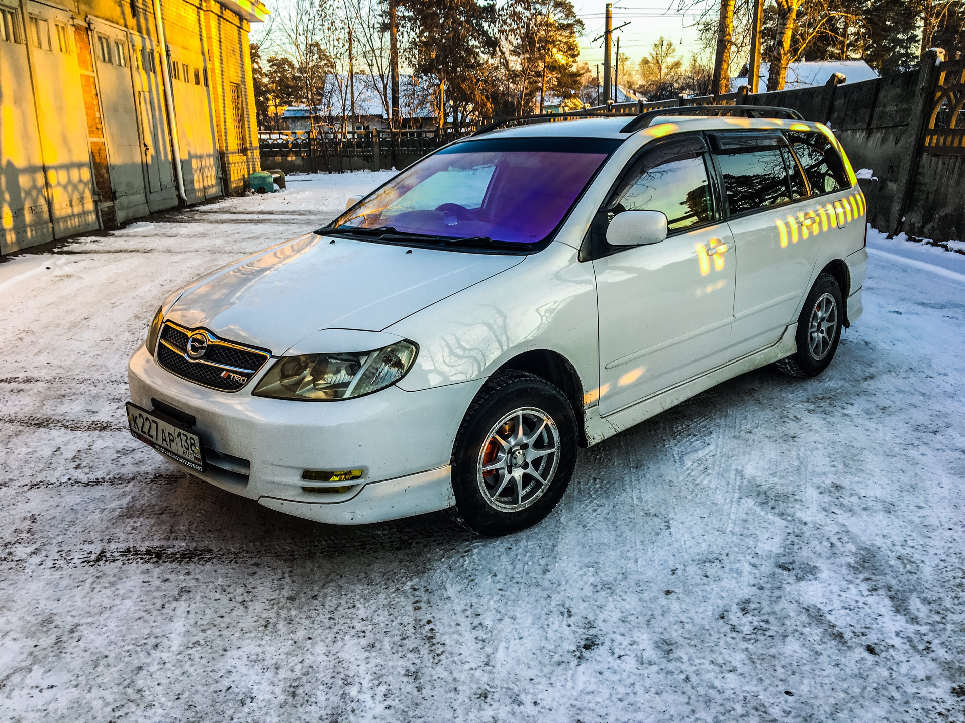 Дром иркутская область тойота. Тойота Филдер 1.8 2001. Тойота Филдер 1.8. Toyota Fielder zz123g. Toyota Corolla Fielder 1.8 at, 2004.