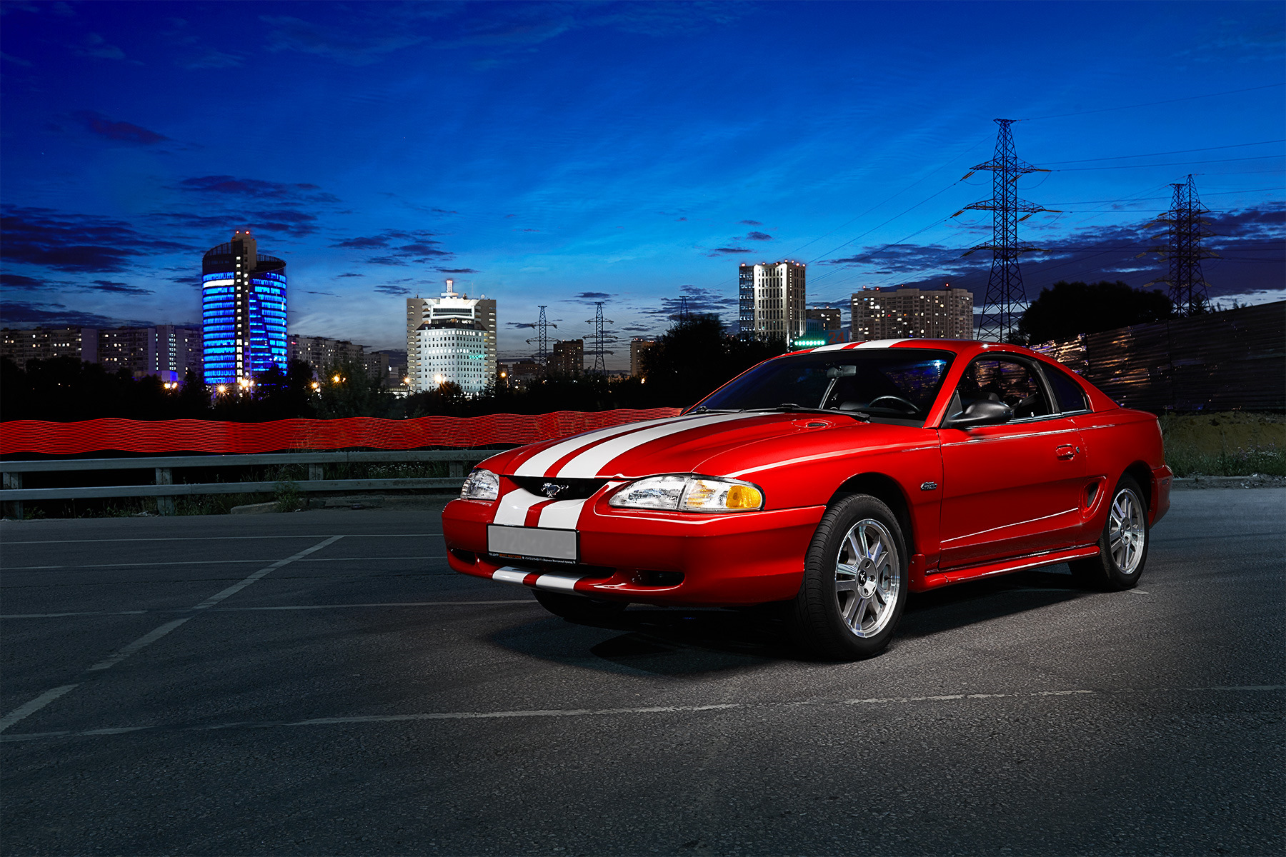 Ford Mustang GT SN95.