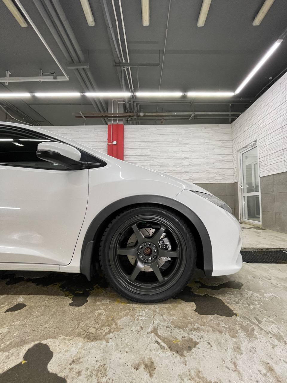 Фото в бортжурнале Honda Civic Hatchback (9G)