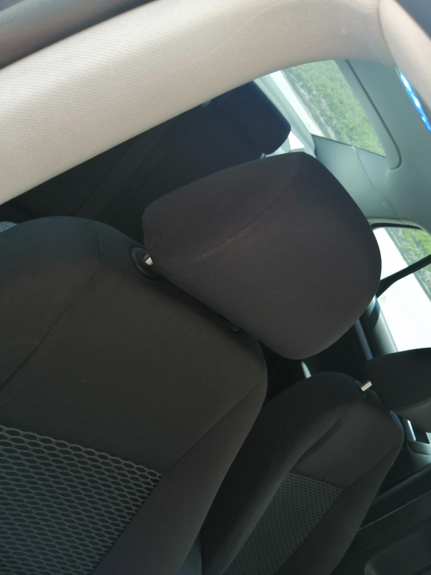Новые чехлы в машину — Volkswagen Jetta V, 1,6 л, 2010 года ...