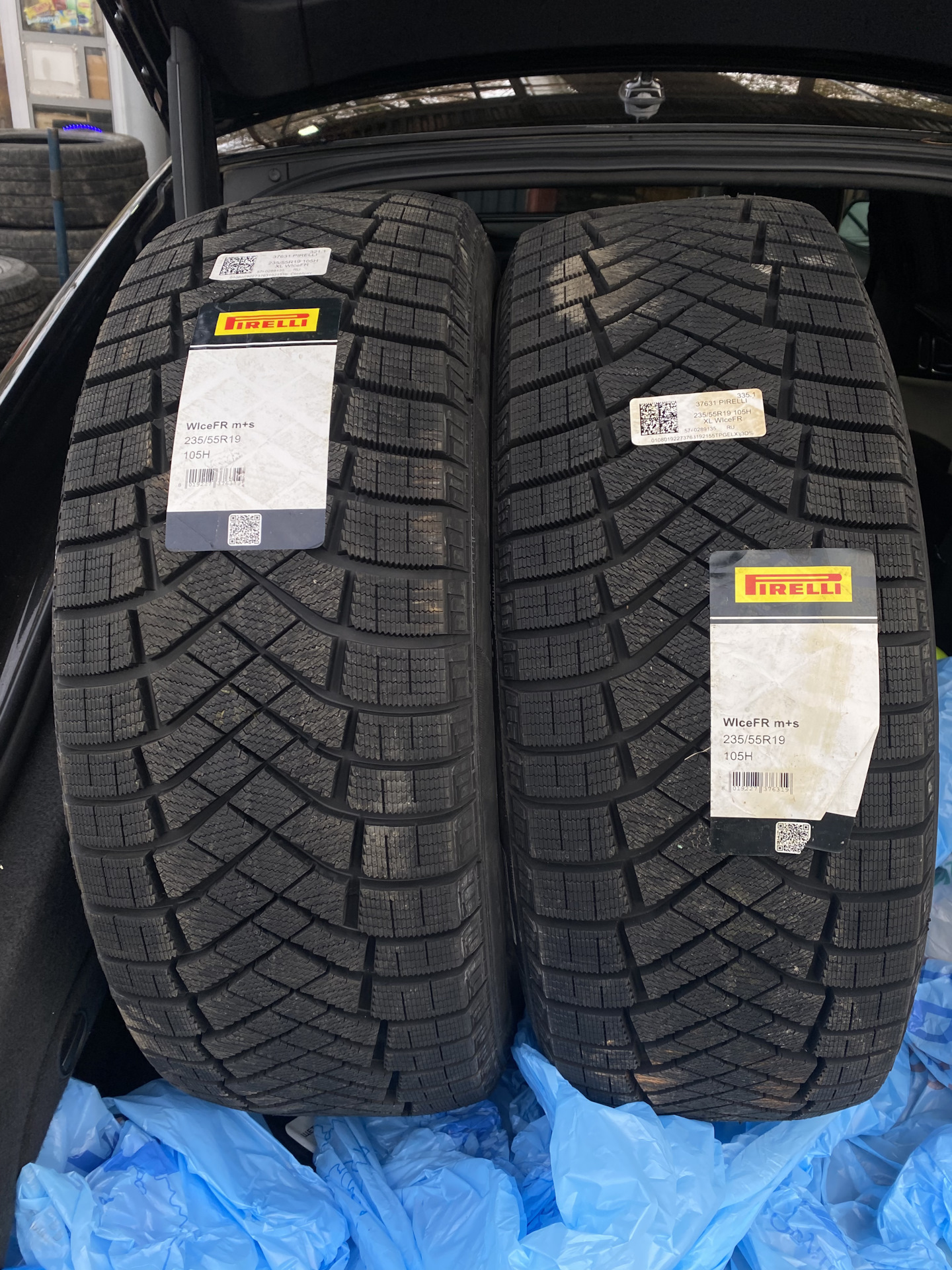 Ice zero fr 235 55 r19. Pirelli Ice Zero fr 205/55 r16. Pirelli Ice Zero fr 205/55 r16 94t. Липучка Pirelli Ice fr r16. Pirelli 205/55r16 94t XL Ice Zero fr.