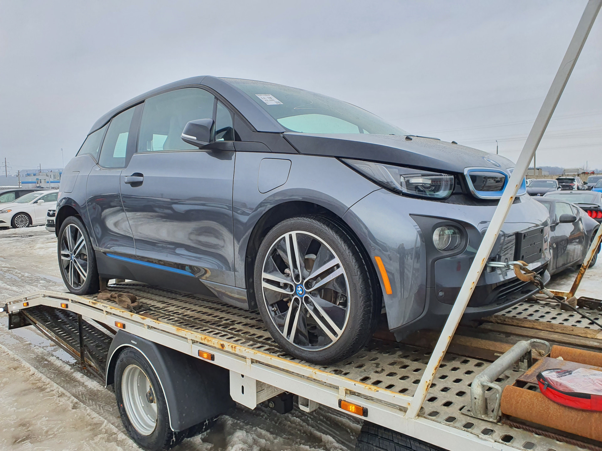 Владение авто, день первый: приключения на таможне — BMW i3, 2017 года |  налоги и пошлины | DRIVE2