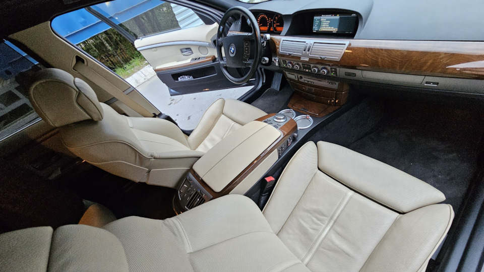 Фото в бортжурнале BMW 7 series (E65/E66)