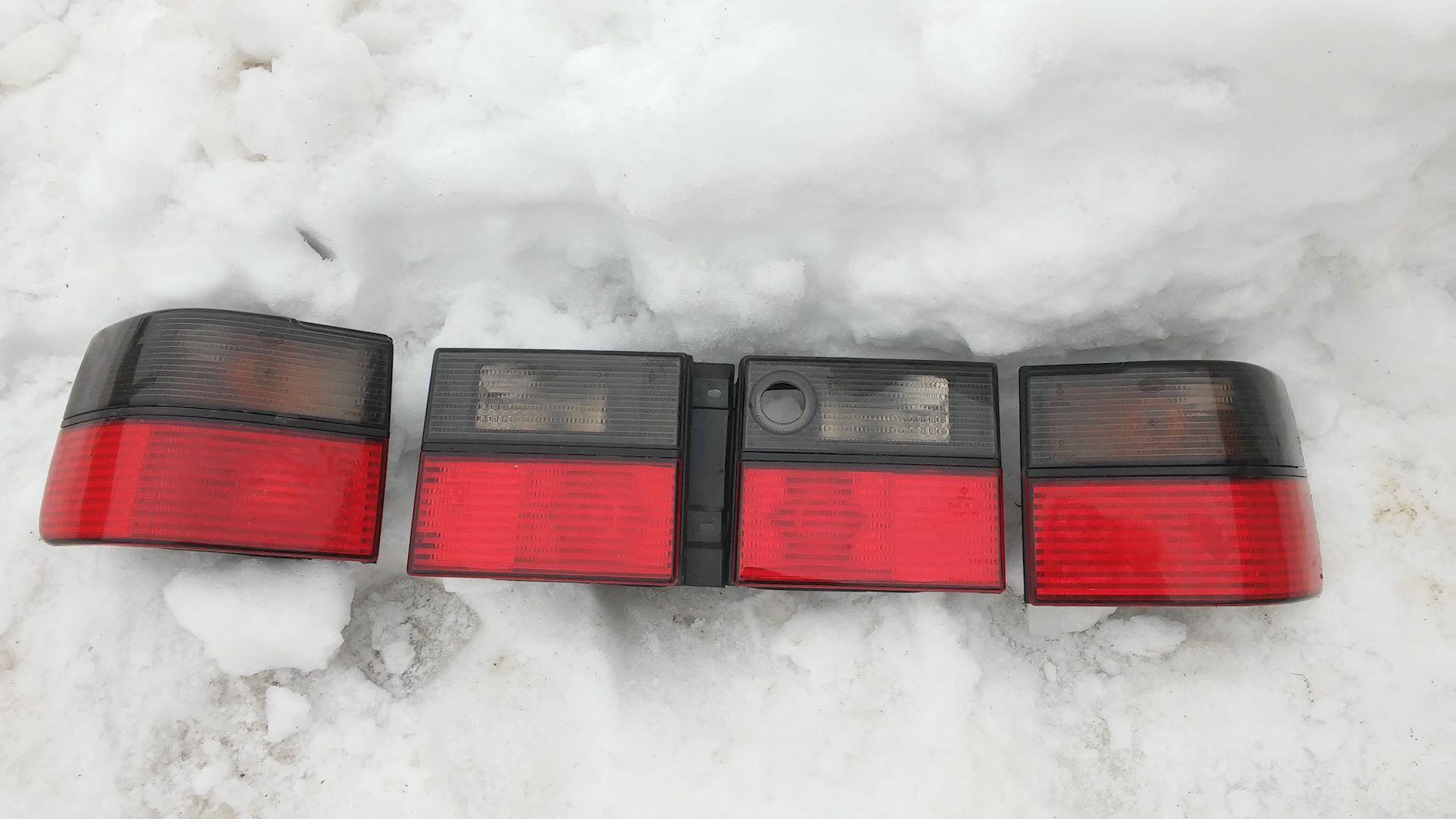 Hella Red Black Golf 2 Купить